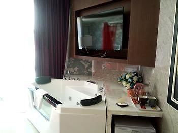 Zhengzhou Goodnight Hotel Jicheng  Eksteriør billede
